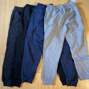 NWT Set of 4 Boy’s Studio Sweatpants Size 8